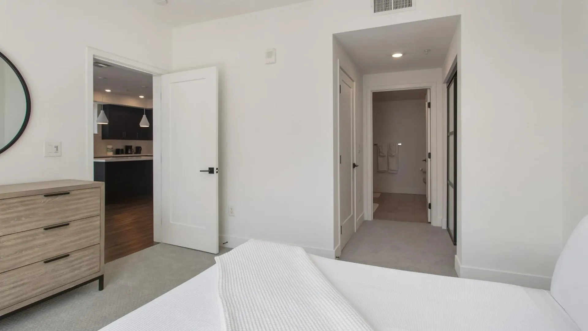 Capsule hotel Stunning 2Bedrooms In Marina With Pool & Gym Los Angeles United States