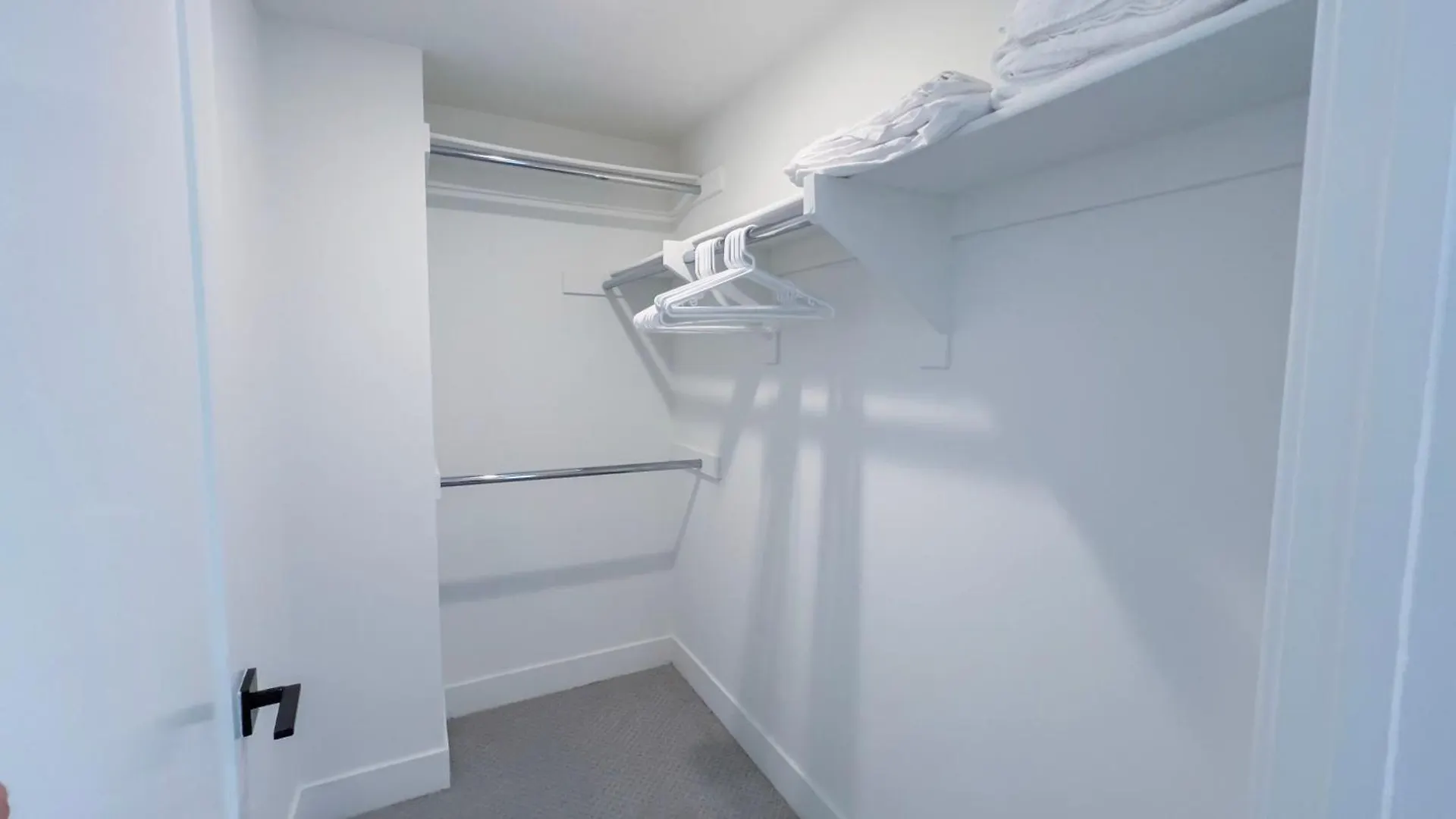 Stunning 2Bedrooms In Marina With Pool & Gym Los Angeles Capsule hotel