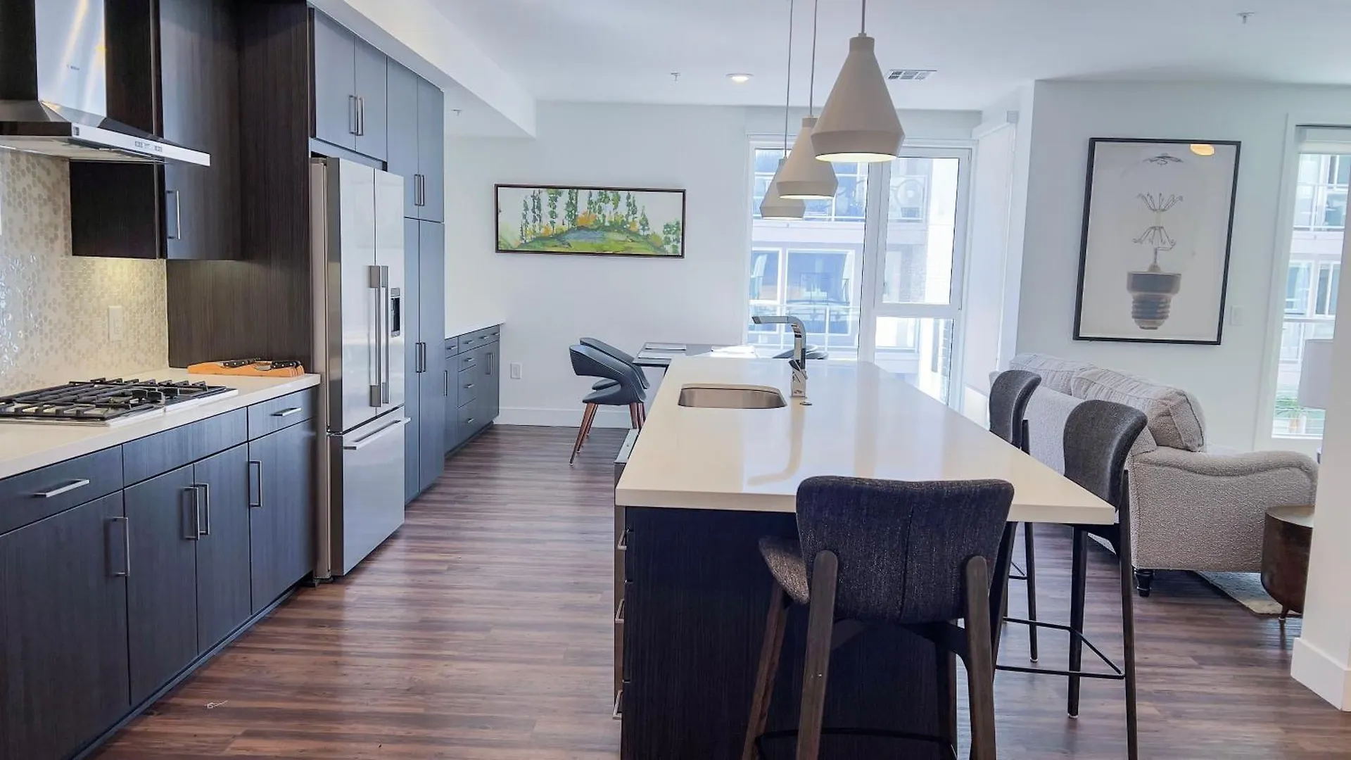 Stunning 2Bedrooms In Marina With Pool & Gym Los Angeles Capsule hotel