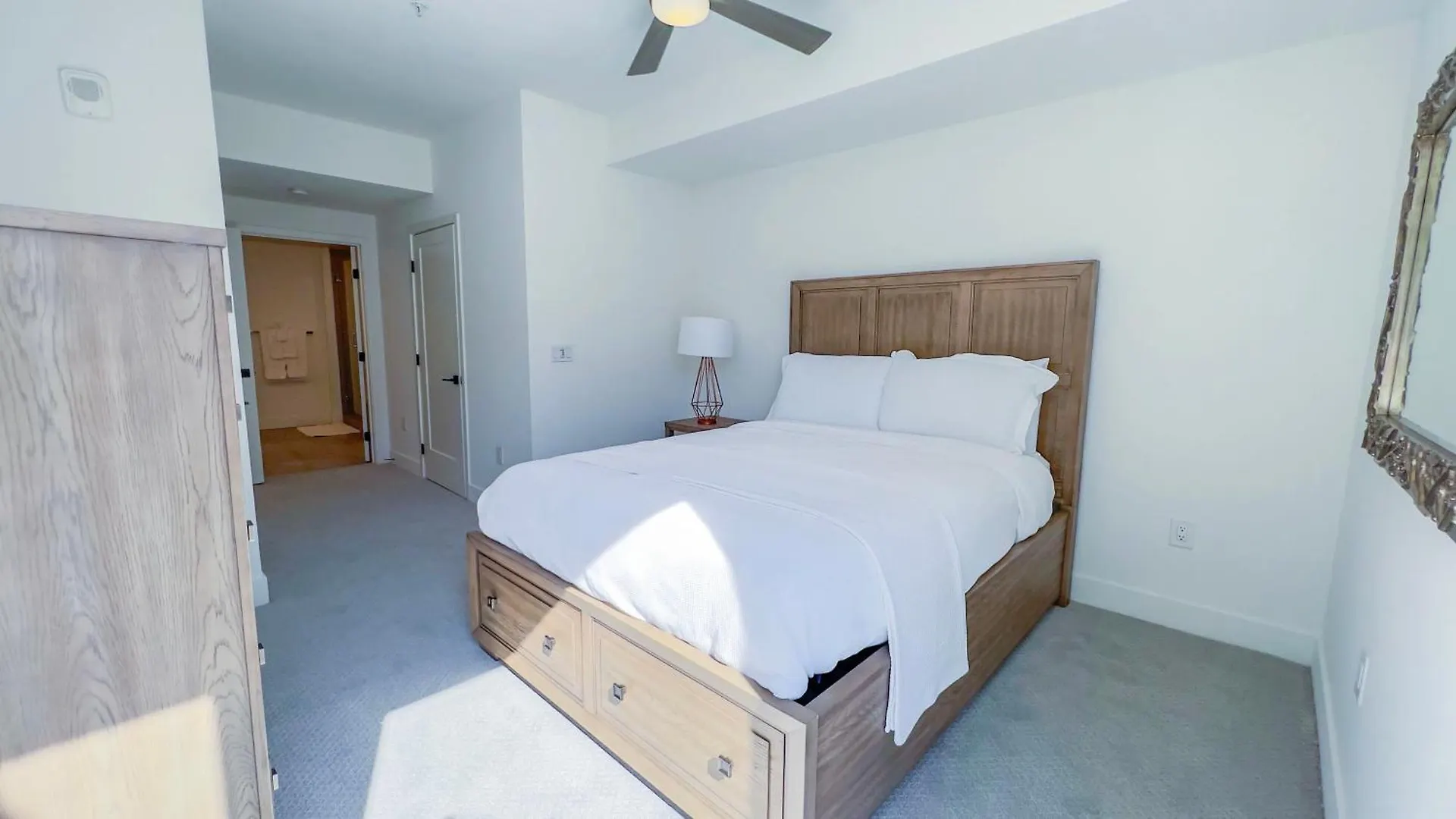 Stunning 2Bedrooms In Marina With Pool & Gym Los Angeles